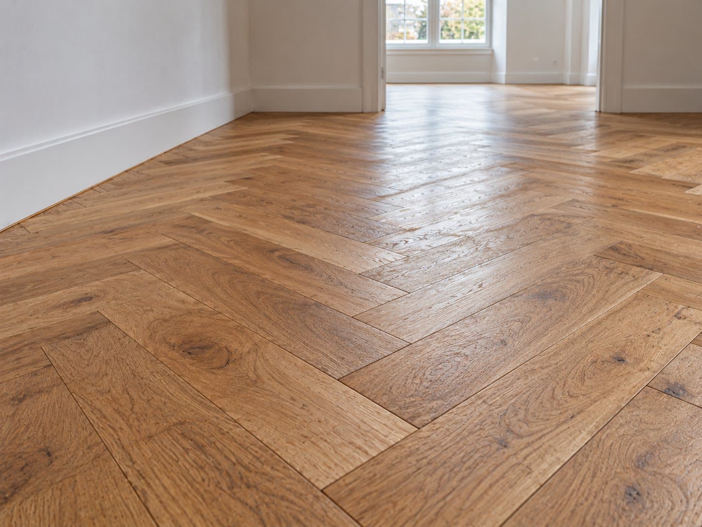Herringbone oak floor