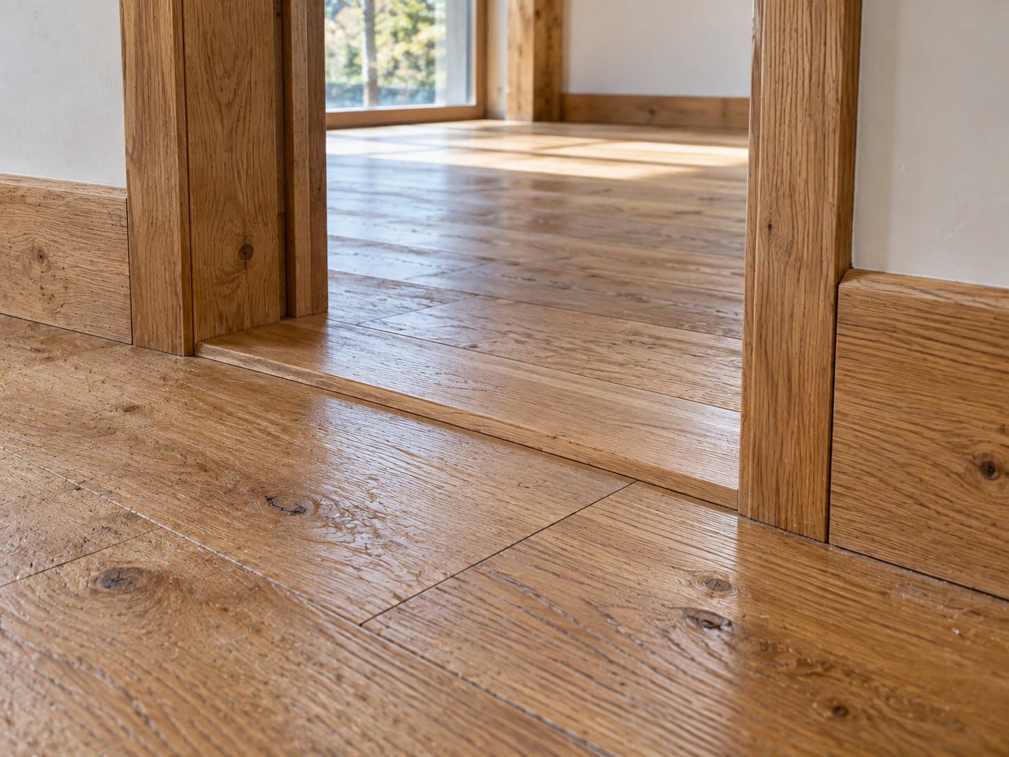 Matching skirting and threshold