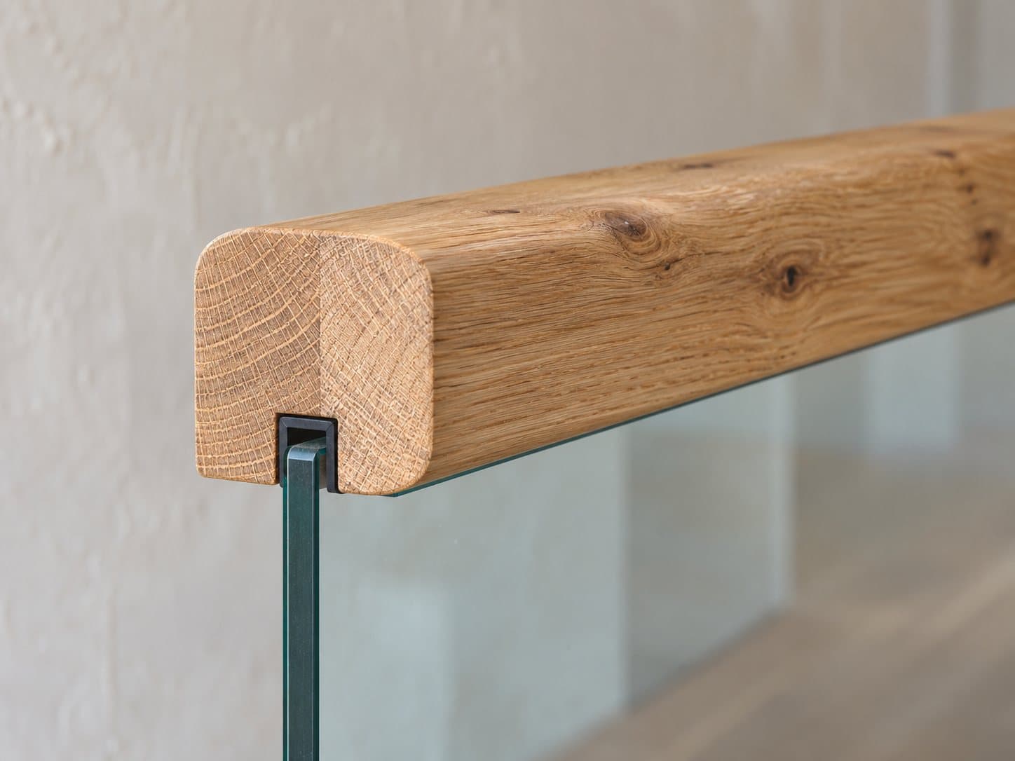 For glass handrails